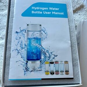 Hydrogen Water Bottle with Blue Accent